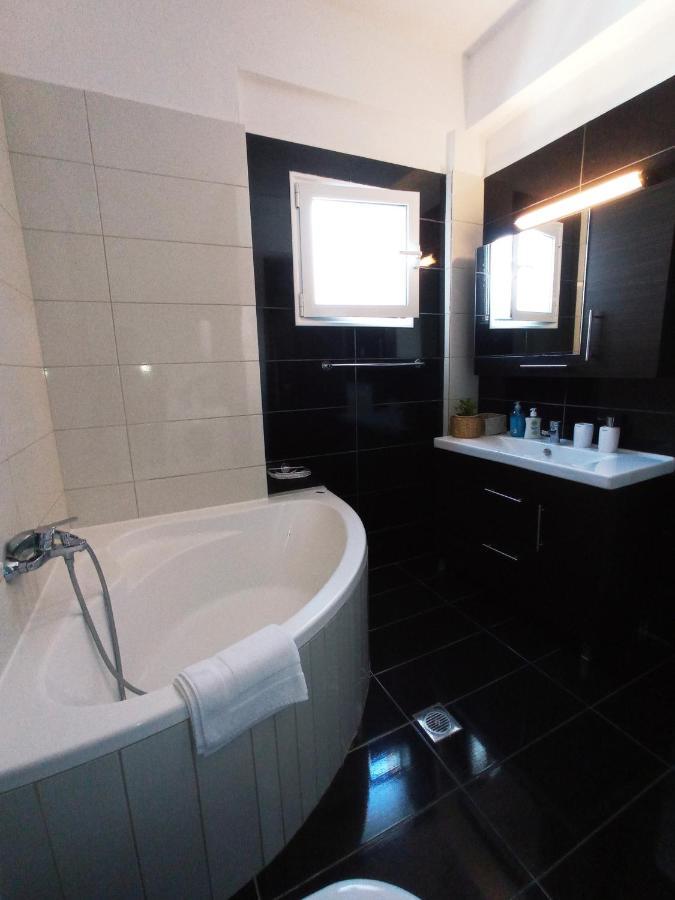 Amare Luxury Living Villa Volos Luaran gambar